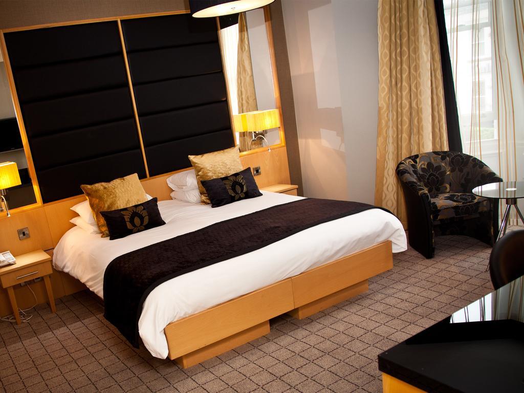 นิว นอร์ธัมเบรีย โฮเต็ล Hotel นิวคาสเซิล อะพอน ไทน์ ภายนอก รูปภาพ
